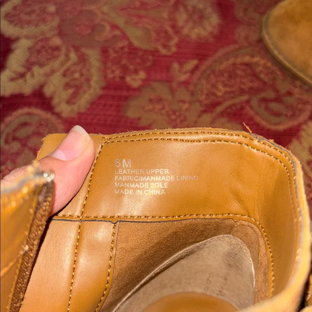 Gianni Bini Women's Tan Suede Ankle Boots size 8